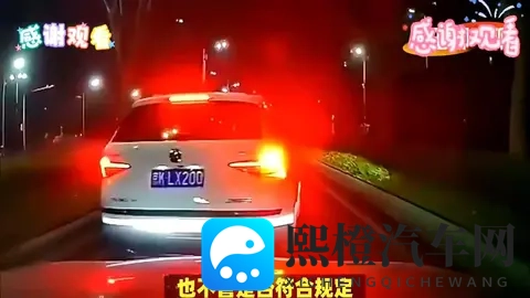 生物课老师把我睾丸拿了出来：汽车安全升级，安全带成生命线，关注驾驶安全！-1