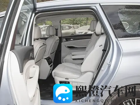 售1549万元起_15T插混中型MPV，东风风行游艇PHEV正式上市-2