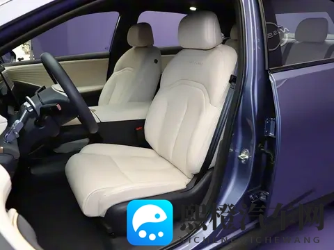 延续简洁时尚设计，东风日产N6内饰亮相-3