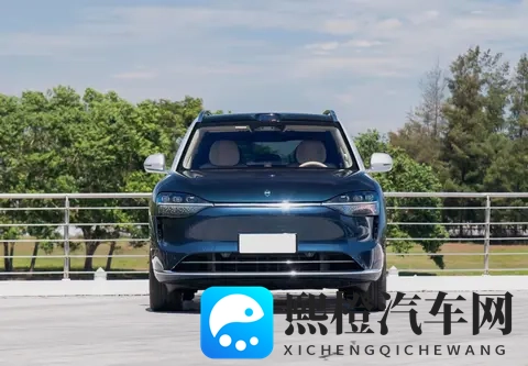 2025款问界M9值不值得买？10条掏心窝子忠告，看完再下单不吃亏-3