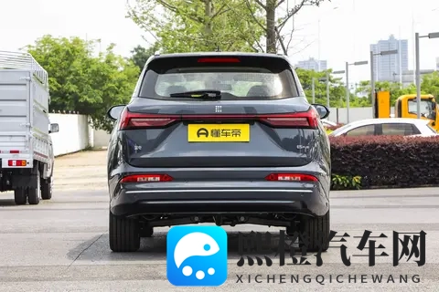 12 万级家用 SUV 推荐：三代蓝电 E5 PLUS，全家人都满意-3