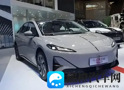 年轻人为何对“红旗”说再见?-3