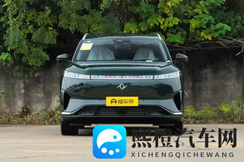 15万级5座车，大空间、高舒适，东风奕派eπ008适合家庭-2