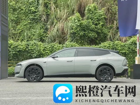 奥迪纯电猎装轿跑不足24万起,轴距近3米配激光雷达,续航超770Km-3