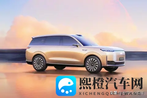 奇瑞又一款大型SUV上市，1899万起，车长52米，续航超1400km！-3