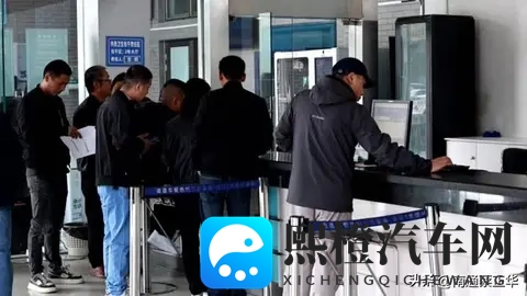 11月1日起推行 国产小客车新车上牌足不出户就能办-1