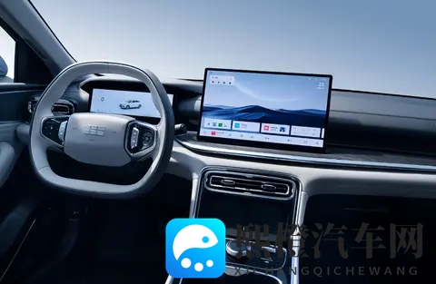 吉利掀桌！688万B级电混轿车配146寸大屏，一箱油跑1700公里-3