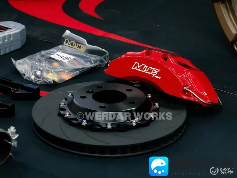 25款宝马三系改装MUC前轮MF631六活塞刹车卡钳-1