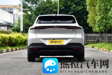 15万级纯电SUV怎么选?看深蓝S05620Ultra纯电版-3