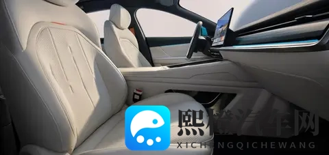 发力了!东风奕派eπ007+ 颜值、智能、操控都有了,还有大彩蛋?-2