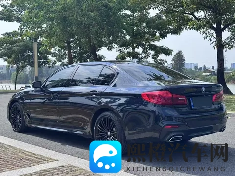 一手宝马5系：19款530Li，18万多享行政级舒适！-3