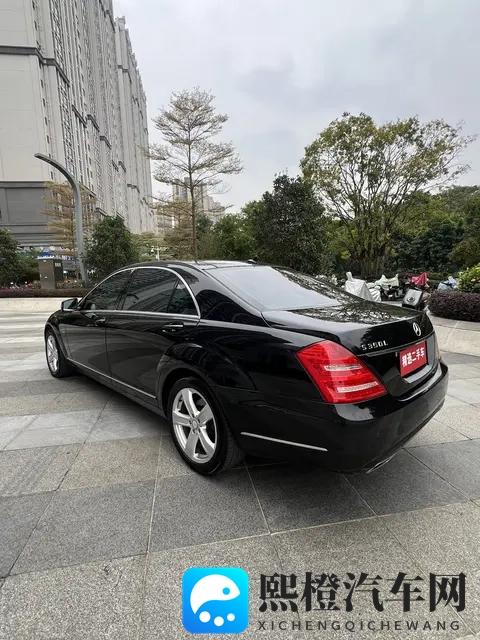 成人网站视频免费观看的特色功能:免费观看成人视频,独享特色功能一览-1