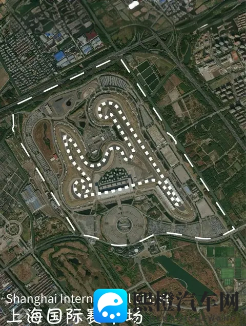 老师让我吃她胸 摸她奶视频：老师诱使我进行不当亲密接触视频-1