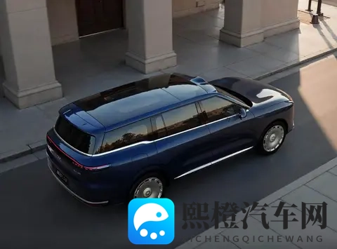 又一款旗舰SUV预售，配3把零重力座椅，增程车纯电续航可达402km-2