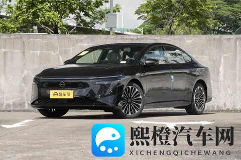 日产N7确定出口!月销过万有没压力?-1