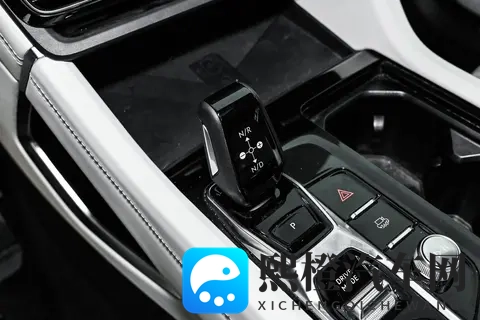 2026款领克09四驱探索版：综合表现均衡，值得考虑-1