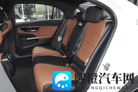 选装配置为关键 2025 款奔驰 C 级各版本怎么选-1