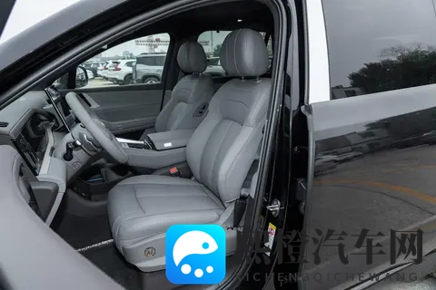 腾势 N8L:贴合家庭需求的大六座 SUV-3