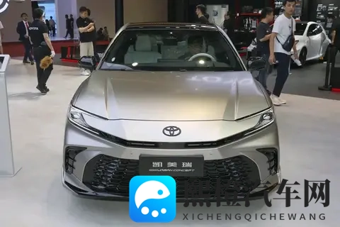 JUX-888破壊版人妻本庄优花:汽车科技新宠:颠覆想象,豪华安全两不误-2