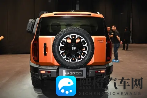 5 米车长 + 173 英寸吸顶屏！捷途纵横 G700 露营、商务，一台车全搞定-1