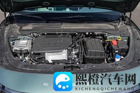 15万的C级车怎么选？激光雷达+续航1645km，星纪元ES可以一战！-2