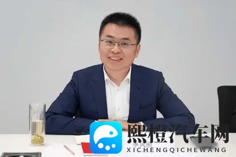 李凤刚70天连跳，奥迪困局浮出水面，豪华车也难逃内卷-1