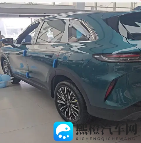 您更青睐第五代瑞虎8的哪一款车型?-3