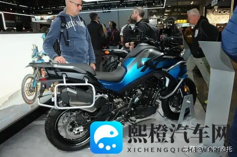 米兰车展丨春风800MT-ES海外亮相，升级电子避震-1