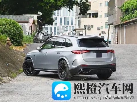 上汽旗舰智己LS9上市，25分钟订单破5000-1