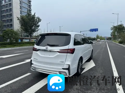 按摩师按摩我下面好爽:汽车养护升级,享受如丝般顺滑驾驶体验-2