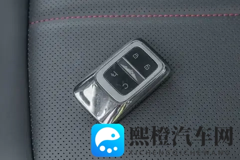 捷途纵横家G700:陆地上的速度与激情,水域中的无畏探险家-1