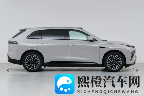 18万级豪华SUV!5米车长+真C级轴距,星途星纪元ET来了-1