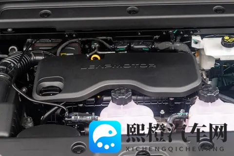 试驾2026款零跑C16：中大型SUV的空间舒适性，15万元就能拥有？-2