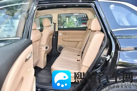 蓝电E5 PLUS：12万级SUV新标杆，适合全家人的高性价比之选-1