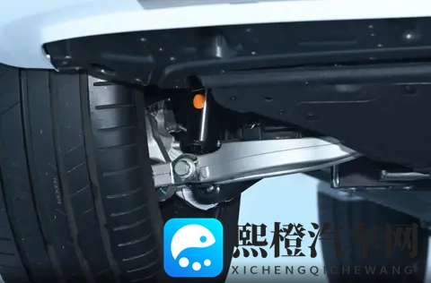 科技感与实用性平衡,1198万起,EO羿欧值得选?-3