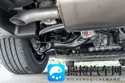 800V平台加华为驾驶，26款岚图梦想家的安全感确实不一样-3