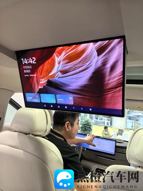 智己LS9实车静态体验,LS7车主哭晕在厕所-3