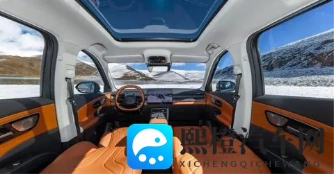 10万级SUV也玩“双前脸”,奇瑞这次真的摸透了中国家用车的密码-1