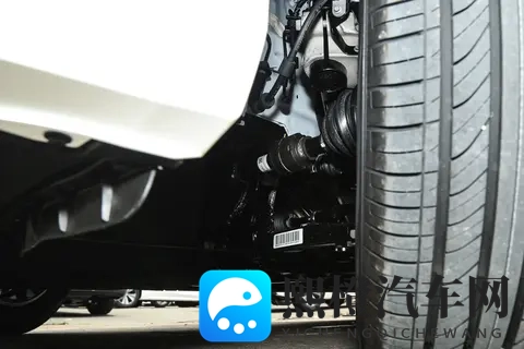 吉利发力了!合资,时代变了,看全能家轿星瑞如何俘获用户的心-1