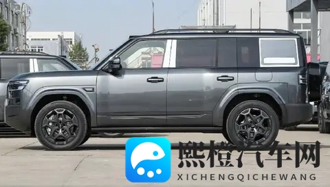 45秒破百+190km纯电续航,方程豹钛7成全能家用SUV优选-1