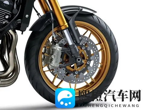 川崎发布新款Z900RS系列,全面升级,价格小涨-2