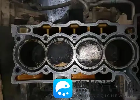 3个方法自测车积碳！不用工具，车主5分钟就能搞定-1