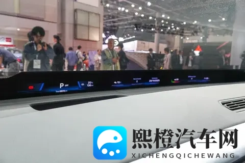 宝马全新iX实车实拍,这车确实做出了德国车应该有的水平-2