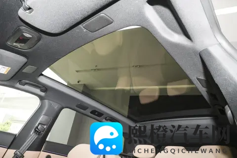 豪华SUV新标杆!这台国产车真香,轴距3米,增程续航超1600km-3