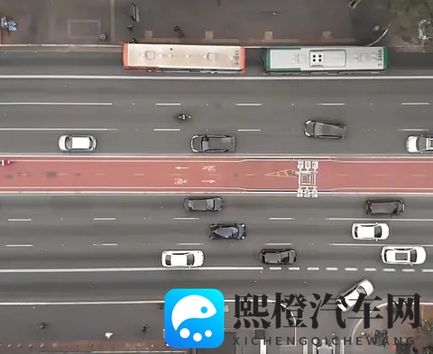 新能源时代,为何仍有半数人钟情油车?-1