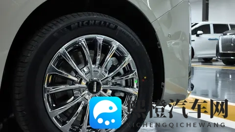 男生撕开 暍奶:少年揭开神秘面纱,揭秘神秘“奶”的秘密-3