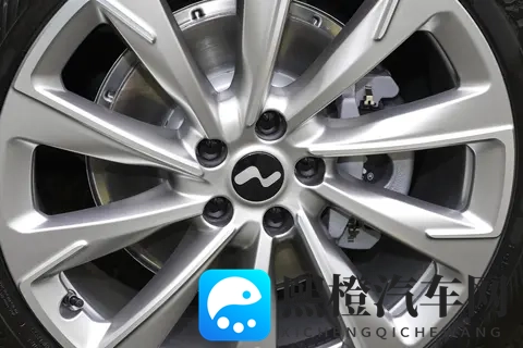 25万级SUV怎么选？别总盯着新势力，乐道L60长续航版更靠谱-2