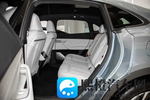 百公里电耗119度,续航740km!乐道L60这实力怎么样?-1