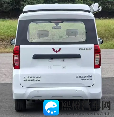 五菱之光EV床车版正式申报，侧滑门，2+2座椅，带一室一厅一厨-1