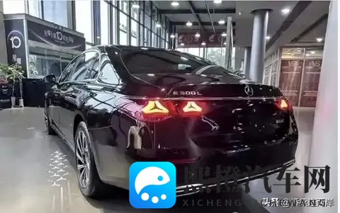 2026款奔驰E级降价至4299万起！双前脸+3094mm轴距！-1